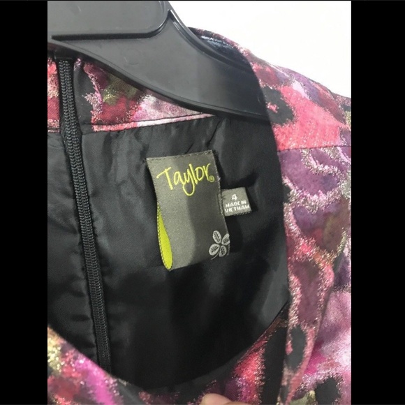 NEW Taylor Metallic Jacquard‎ Floral Fit & Flare Dress [SZ 4 ] - Picture 6 of 8